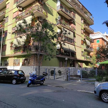 Blue Marine Di Ostia Hotel Exterior photo